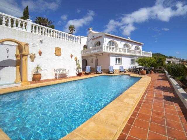 CHALET DE 2 PLANTAS EN CALPE, VACACIONAL photo 0