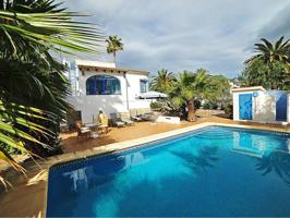 CONFORTABLE VILLA EN MORAIRA, VACACIONAL photo 0