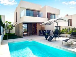 MODERNA VILLA EN BENIDORM, VACACIONAL photo 0