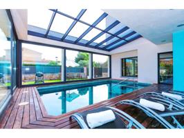 LUJOSA VILLA EN CAMBRILS, VACACIONAL photo 0