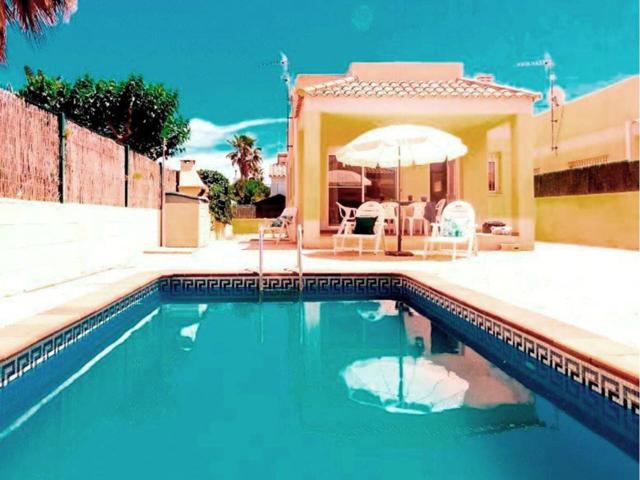 VILLA FAMILIAR EN DELTEBRE, VACACIONAL photo 0