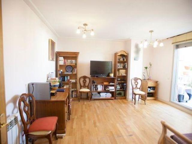 Piso En venta en Legazpi, Madrid photo 0