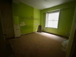 Piso En venta en Numancia, Madrid photo 0
