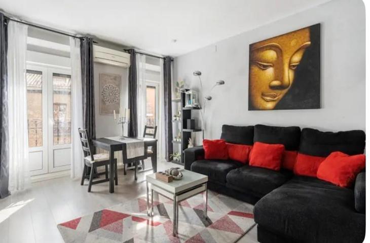 Piso En venta en Centro, Madrid photo 0