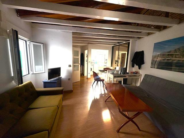 Piso En venta en La Latina, Madrid photo 0