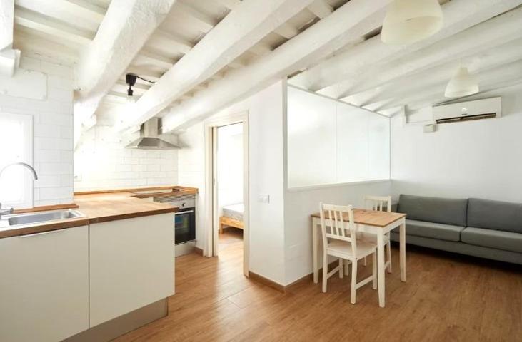 Piso En venta en Lavapiés, Madrid photo 0