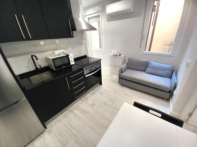 Piso En alquiler en Lavapiés-Embajadores, Madrid photo 0