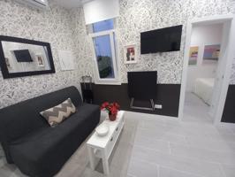 Piso En venta en La Latina, Madrid photo 0