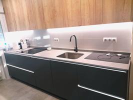 ¡Tu nuevo hogar en el corazón del Barrio de Salamanca! photo 0