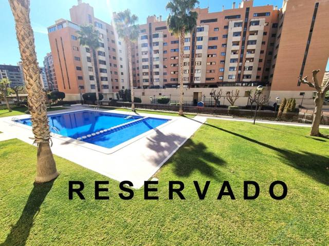 Gran piso de 4 dormitorios plaza Juan Pablo II, en zona residencial PAU 1 San Blas photo 0