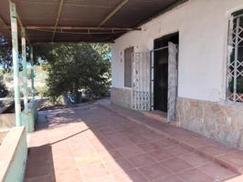 CASA PARA REFORMAR CON TERRENO photo 0