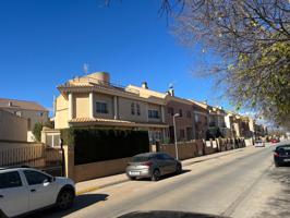 CASA CON ENCANTO . CALIDADES DE PRIMERA photo 0
