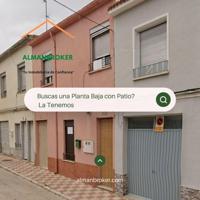 PLANTA BAJA IDEAL CON PATIO photo 0