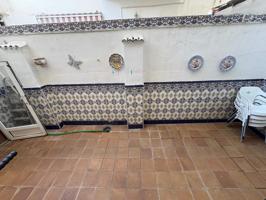 PLANTA BAJA, CON PATIO ANDALUZ photo 0