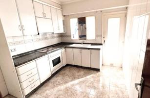 PISO DE ALQUILER, CALLE CORREDERA photo 0