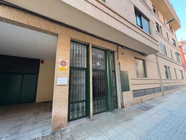 PISO CENTRICO SEMI NUEVO, CON PATIO photo 0