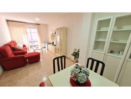 Piso en venta en Centre photo 0