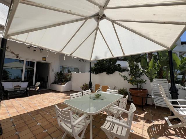 Preciosa vivienda con vista para la temporada photo 0