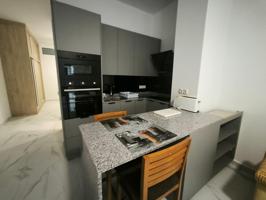 Apartamento moderno en alquiler con luz y agua incluida photo 0