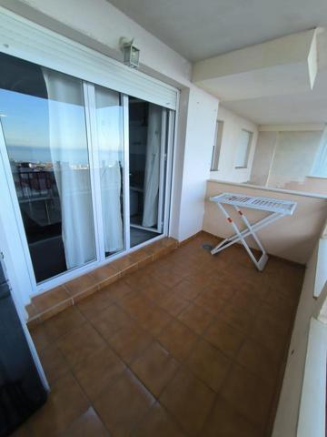 Precioso, piso de dos habitaciones para larga temporada photo 0