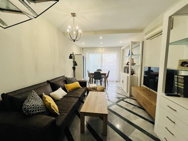 Precioso ático Duplex, con garaje y vistas al mar photo 0