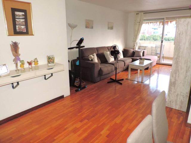 Gran piso de 125m2, 4hab, 2 baños, balcon, ascensor y parquing photo 0