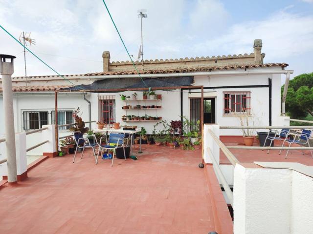 ENCANTADORA CASA DE 200M2 EN LA MORERA BADALONA photo 0