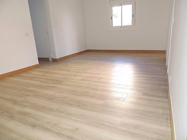 BONITA PLANTA BAJA  DE 78 m2, 3 HAB, 1 BAÑO EN LES COSTES, MONTGAT photo 0