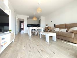 Precioso piso 102m2, 3hab, ascensor, balcon, parking, barrio Manresá photo 0