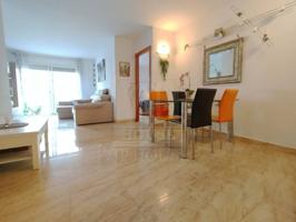 Precioso piso reformado, 4hab, parking, trastero, balcon en Cerdanyola del valles photo 0