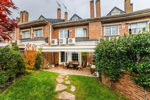 Unifamiliar Pareada En venta en Timón, Madrid photo 0