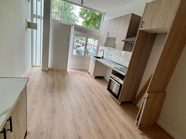 Piso En venta en Vista Alegre, Madrid photo 0