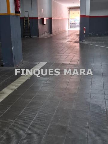 ¡¡¡PLAZA DE PARKING EN VINYETS!!!...GRAN TAMAÑO! photo 0