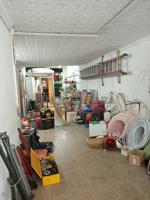 ¡¡¡LOCAL COMERCIAL CON VADO!!! photo 0