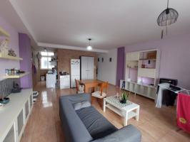 Piso en venta en Vecindario photo 0