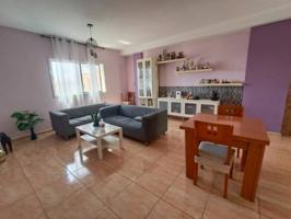 Piso en venta en Vecindario photo 0
