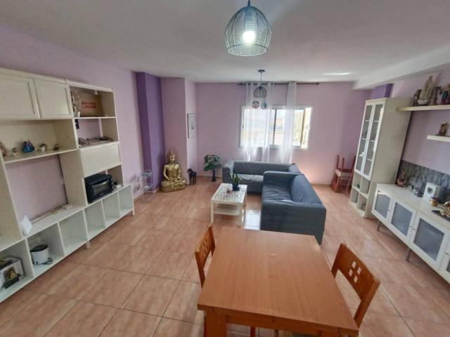 Piso en venta en Vecindario photo 0