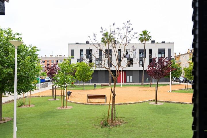 PLANTA BAJA SEMINUEVA CON TERRRAZAS photo 0