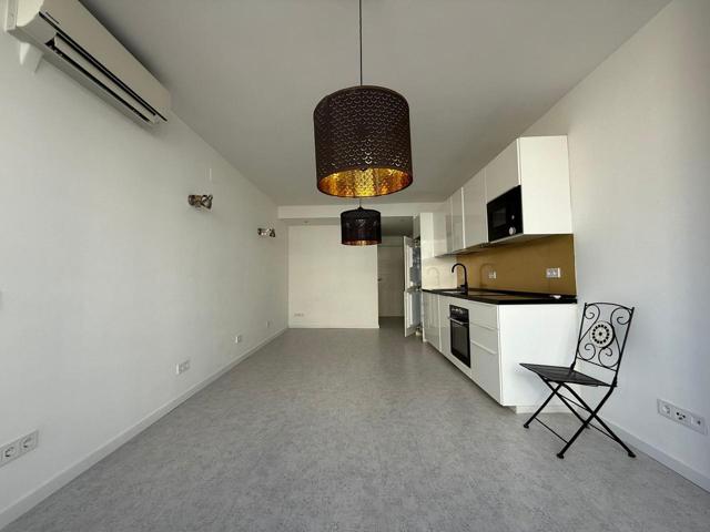 Piso en venta en Torremolinos photo 0