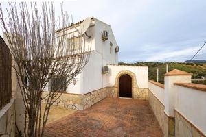 Chalet independiente en La Viñuela photo 0