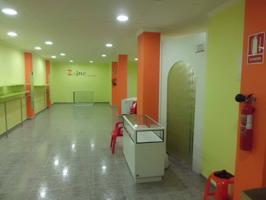 Local comercial en venta photo 0