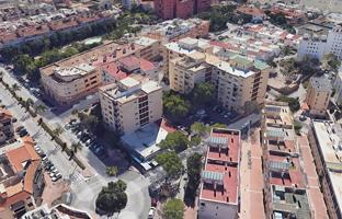 Gran oportunidad: Piso amplio de 3 dormitorios a menos de 400 metros de la playa en Estepona photo 0