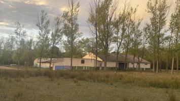 Campamento para reformar en camping o glamping photo 0