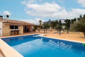 Chalet en Urbanización Balcón de Montroy photo 0