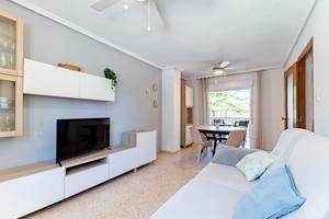 Apartamento en Gandía con plaza de garaje, trastero, piscina y pista de tenis photo 0
