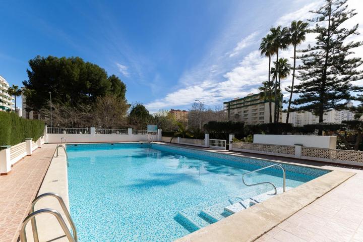 Apartamento en Gandía con plaza de garaje, trastero, piscina y pista de tenis photo 0