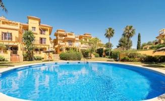 Venta adosado Urbanización La Palmera, Milla Dorada, Estepona, Málaga photo 0