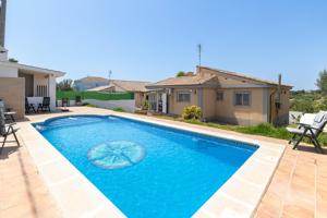 Venta Chalet independiente en La Pobla de Vallbona (Valencia) photo 0