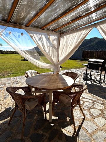 Preciosa casa con terreno y vistas espectaculares photo 0