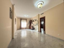 🏡 PISO EN ZONA DE CONSOLACIÓN photo 0